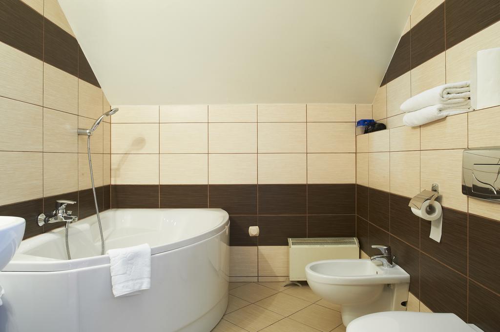 Pensjonat Przy Zamku Człuchów Kamer foto