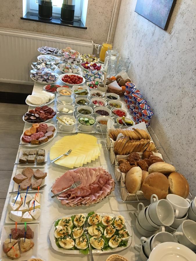 Pensjonat Przy Zamku Człuchów Buitenkant foto